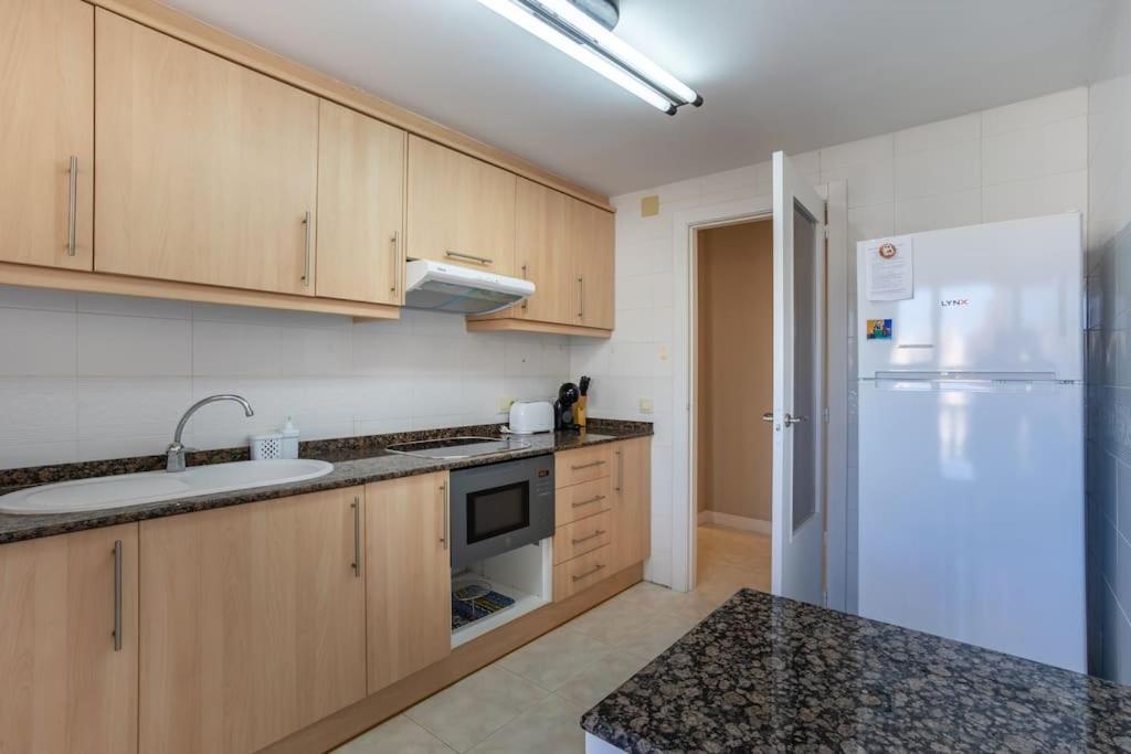 Apto. Brisa Marina Piscina+Parking A 5' Del Arenal Platja de Larenal 外观 照片